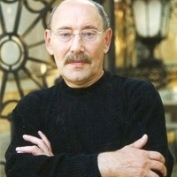 Борис Емельянов